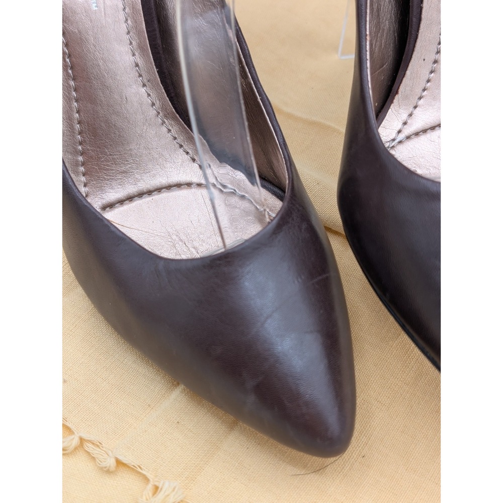 BCBGeneration Smooth Brown Leather Pointed Toe Stiletto Pumps Heels 7.5 M EUC